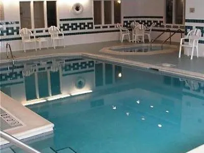 Holiday Inn Express Hotel & Suites Chicago-Deerfield/Lincolnshire 